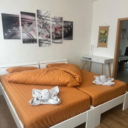 Kaethe-kollwitz-strasse 54, F2 Apartment
